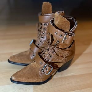 Chloé brown suede and leather boots. Size 36, worn 3 times. Excellent condition